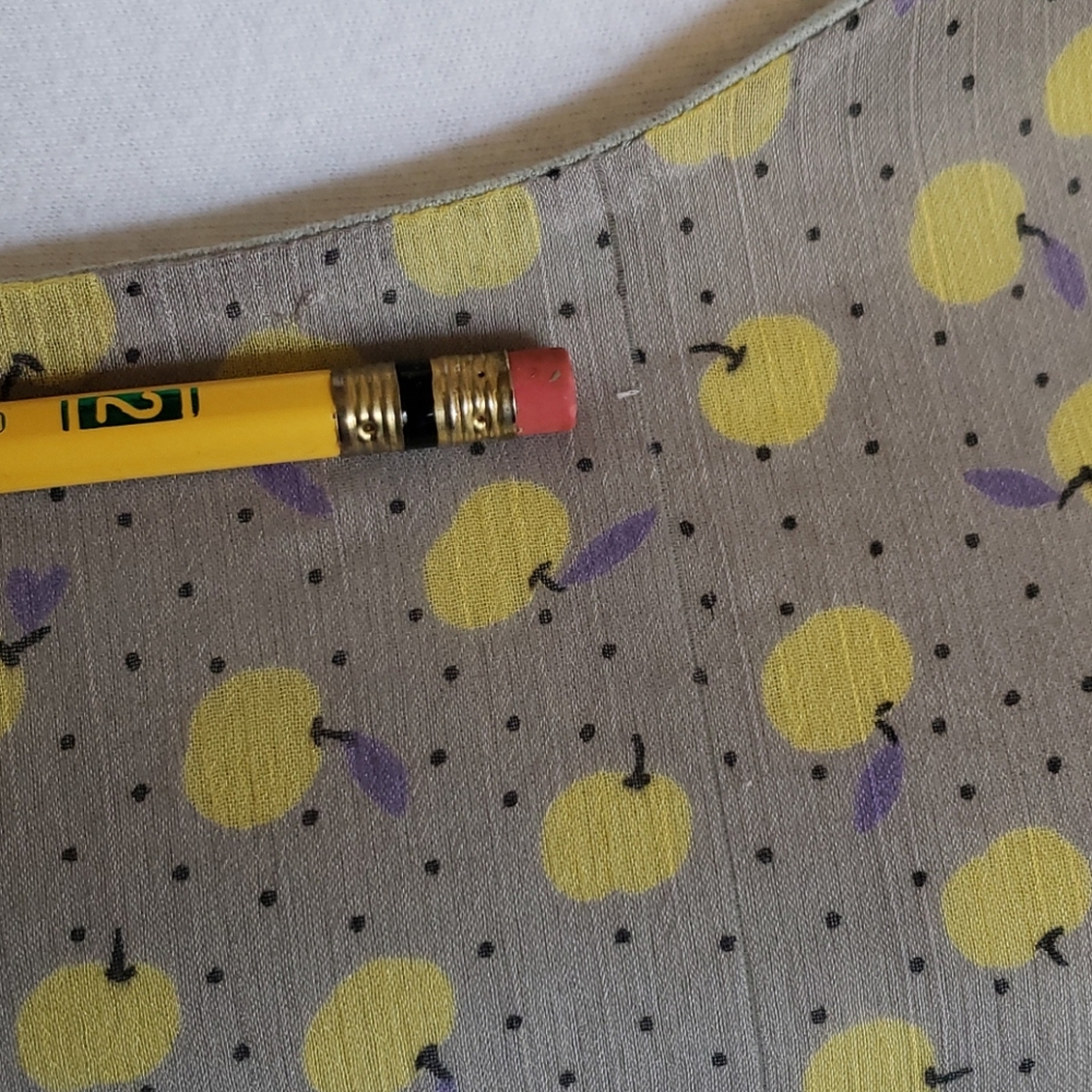 Women's Sleeveless Midi Dress with Yellow Dot Print - Picture 14 of 14